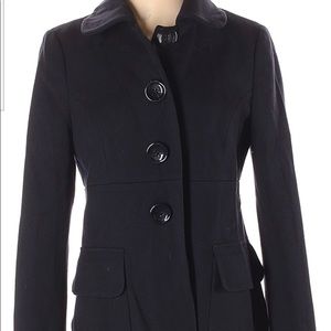 EUC Gap women’s navy blue coat size small